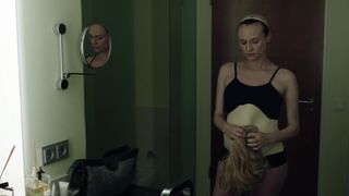 Diane Kruger naked - The Operative (2019)