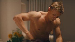 Sienna Miller - Layer Cake (2004)