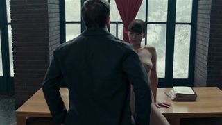 Jennifer Lawrence naked - Red Sparrow (2018)