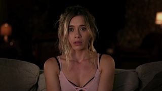 Olesya Rulin naked - Devious Sitter (2018)