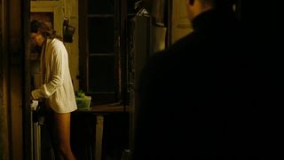 Mini Anden nude - The Mechanic (2011)