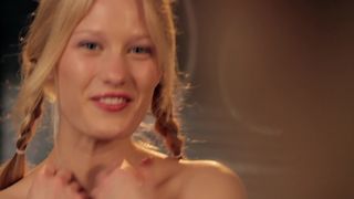 Ashley Hinshaw NUDE SEX SCENE