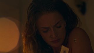 Yasemin Kay Allen naked - Hammer Back s07e01 (2019)