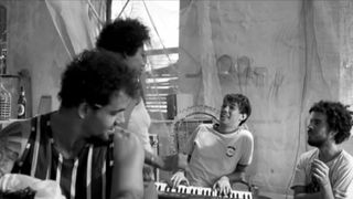 Nanda Costa, Mariana Nunes, Tania Granussi naked - A Febre do Rato (2011)