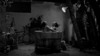 Nanda Costa, Mariana Nunes, Tania Granussi naked - A Febre do Rato (2011)