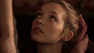 Perdita Weeks spectacular – The Tudors s01e02 (2007)