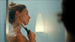 Lisa Bitter nude - Rate Your Tryst (2019)