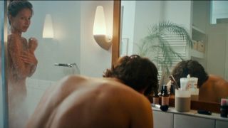 Lisa Bitter nude - Rate Your Tryst (2019)