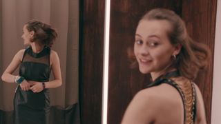Mercedes Muller nude, Hanna Hilsdorf, Julia Dietze nude - Smirk (2018) Nudity Scene