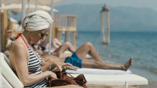 Anne Ratte-Polle - Es gilt das gesprochene Wort (2019) Red-Hot of staging scenes