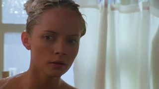 Denise Richards, Marley Shelton naked - Valentine (2001)