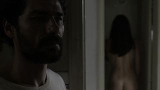 Clara Choveaux - Elon Nao Acredita na Morte (2016) celebrity naked video