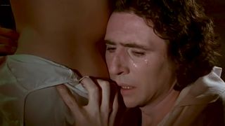 Myriam Cyr naked, Natasha Richardson jaw-dropping, Pascal King naked – Gothic (1986)