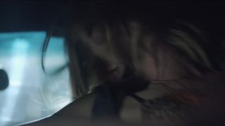 Jennifer Missoni, Dawn Olivieri naked - To Whom It May Concern (2015)