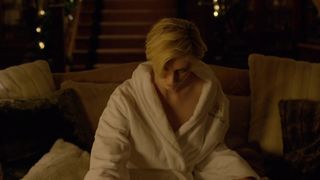 Aure Atika, Elizabeth Debicki nude - The Night Boss s01e01(2016)
