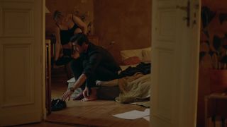 Elisabeth Moss nude - The Square (2017) Cowgirl Sex