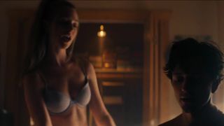 Diana Hopper, Isabel Lucas, Alexandra Park naked - Shooting in Vain (2018)