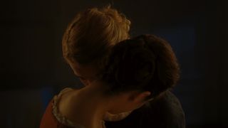 Adele Haenel, Noemie Merlant naked - Portrait de la jeune fille en feu (2019)