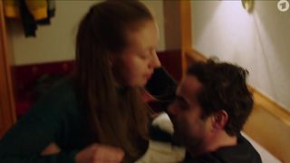 Darja Mahotkin nude, Eva Lobau nude, Bibiana Beglau nude - Tatort e1121 (2020)