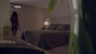 Young man and MILF Sex scenes. Michelle Batista nude, Aline Jones, Angela Dippe nude - O Negocio (2018) s04