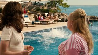 Anne Hathaway All Stunning Uncircumcised Episodes for the vid 'The Hustle'