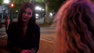 Victoria Justice, Ella Hunt, Elena Kampouris naked - Summer Night (2019)