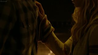 Laura Vandervoort - Bitten (2014)