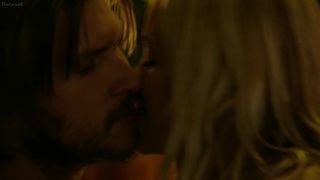 Laura Vandervoort - Bitten (2014)