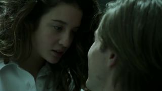 Maria Pedraza nude - Money Heist s01e01 (2017)