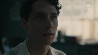 Alicia von Rittberg naked, without bra, sideboobs in vid 'Lotte am Bauhaus'