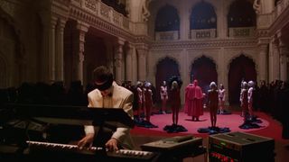 Julienne Davis nude In "Eyes Wide Shut" (1999) All Nude and Sex Scenes