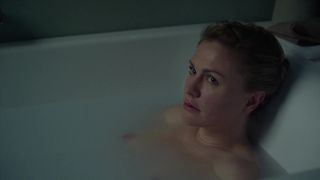 Anna Paquin nude, Bra-Less, BathScene, Multiracial for TV vid 'The Affair'