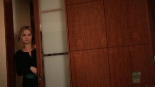 Beth Buchanan naked - Lowdown S01E01