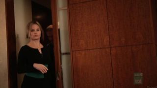 Beth Buchanan naked - Lowdown S01E01