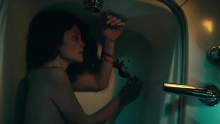 Francesca Cavallin steaming - The Socket (Il nido) (2019)