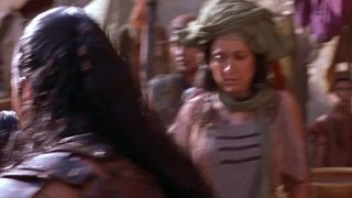 Kelly Hu spectacular – The Scorpion King (2002)