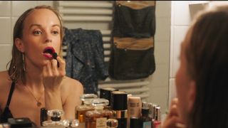 Friederike Kempter nude - Safari - Match Me If You Can (2018)