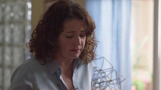 Nora Navas, Mireia Aixala - Les de l'hoquei s01e08-09 (2019)