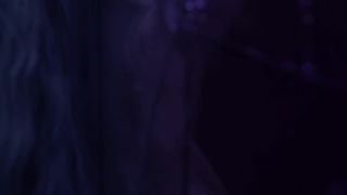 Dakota Fanning, Evan Rachel Wood hot - Viena and the Fantomes (2020)