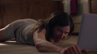 Kathryn Hahn naked - Mrs. Fletcher s01e03 (2019)