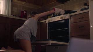 Kathryn Hahn naked - Mrs. Fletcher s01e03 (2019)