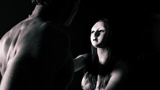 Erin R. Ryan nude - Applecart (2015)