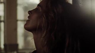 Vahina Giocante Naked - 30 Hits (2012)