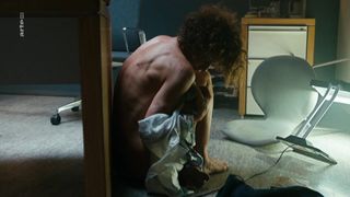 Bibiana Beglau naked - Sieben Stunden