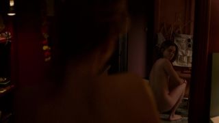 Noemie O'Farrell nude, Mounia Zahzam nude - Fabuleuses (2019)