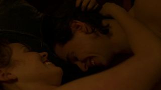 Noemie O'Farrell nude, Mounia Zahzam nude - Fabuleuses (2019)