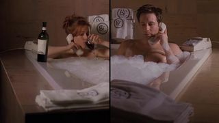 Gillian Anderson Naked - The X-Files (2000) s07e19