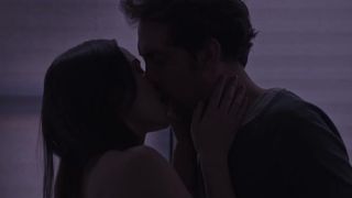 Maria Evoli naked - Propriedad Privada (2019)