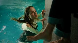 Sonia Rockwell & Jenae Altschwager & Margarita Levieva & Anne Heche & Lejla Hadzimuratovic- OPEN UP (2009) AKA Plaything Stud