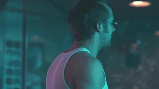 Michelle Williams naked - Blue Valentine (2010)